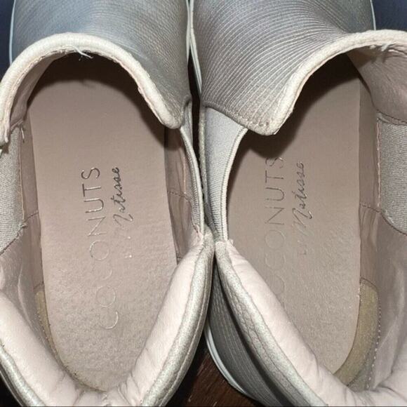 Coconuts By Matisse Harlan Slip on High Top Sneaker Taupe Size 6 - Picture 11 of 12